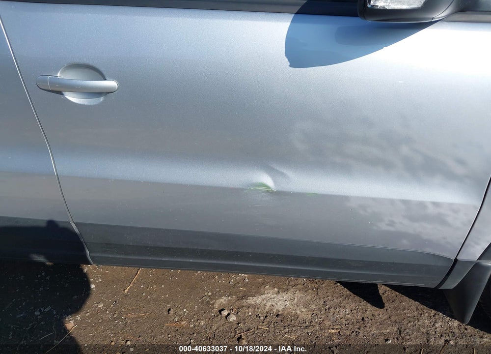 2013 VOLKSWAGEN TIGUAN S VIN: WVGAV7AX0DW555751