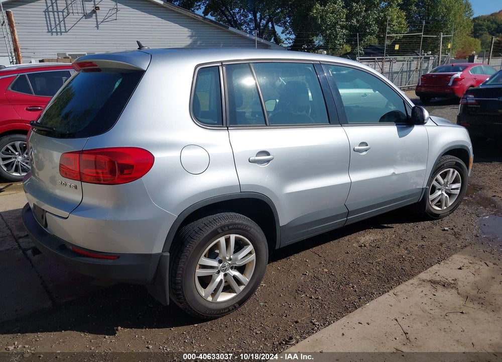 2013 VOLKSWAGEN TIGUAN S VIN: WVGAV7AX0DW555751