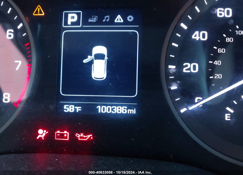 2017 HYUNDAI TUCSON SPORT VIN: KM8J3CA27HU472418