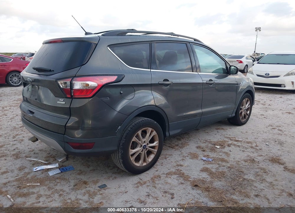 2017 FORD ESCAPE SE VIN: 1FMCU0GD0HUC44192