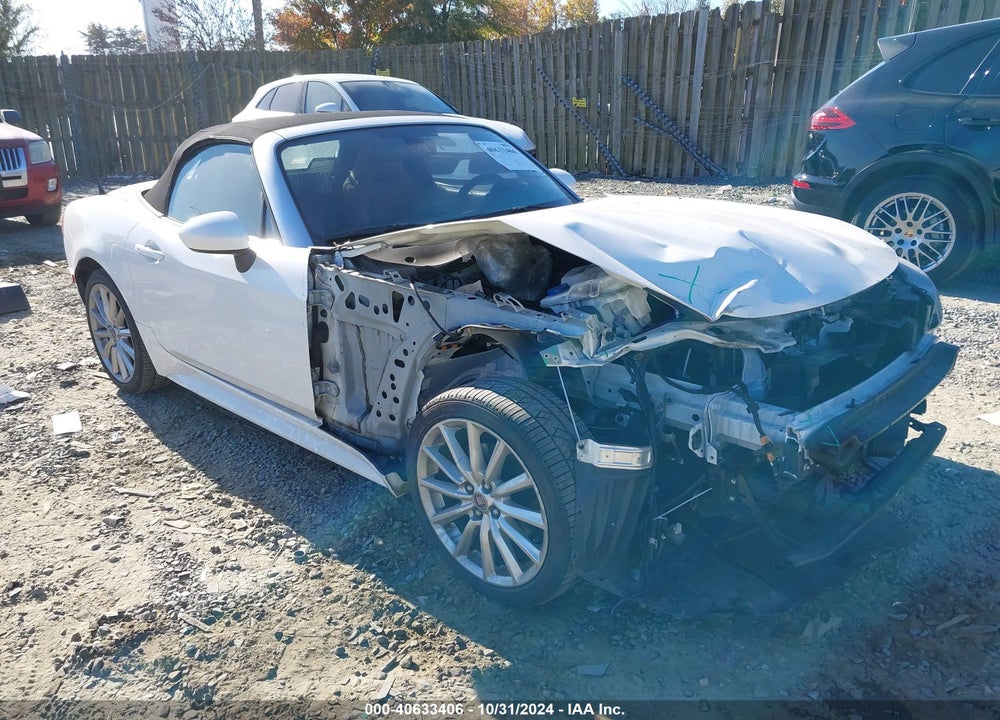 2019 FIAT 124 SPIDER LUSSO VIN: JC1NFAEK3K0142279