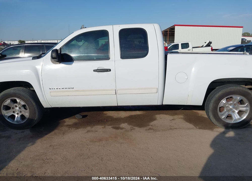 2009 CHEVROLET SILVERADO 1500 LT VIN: 2GCEC290291129662