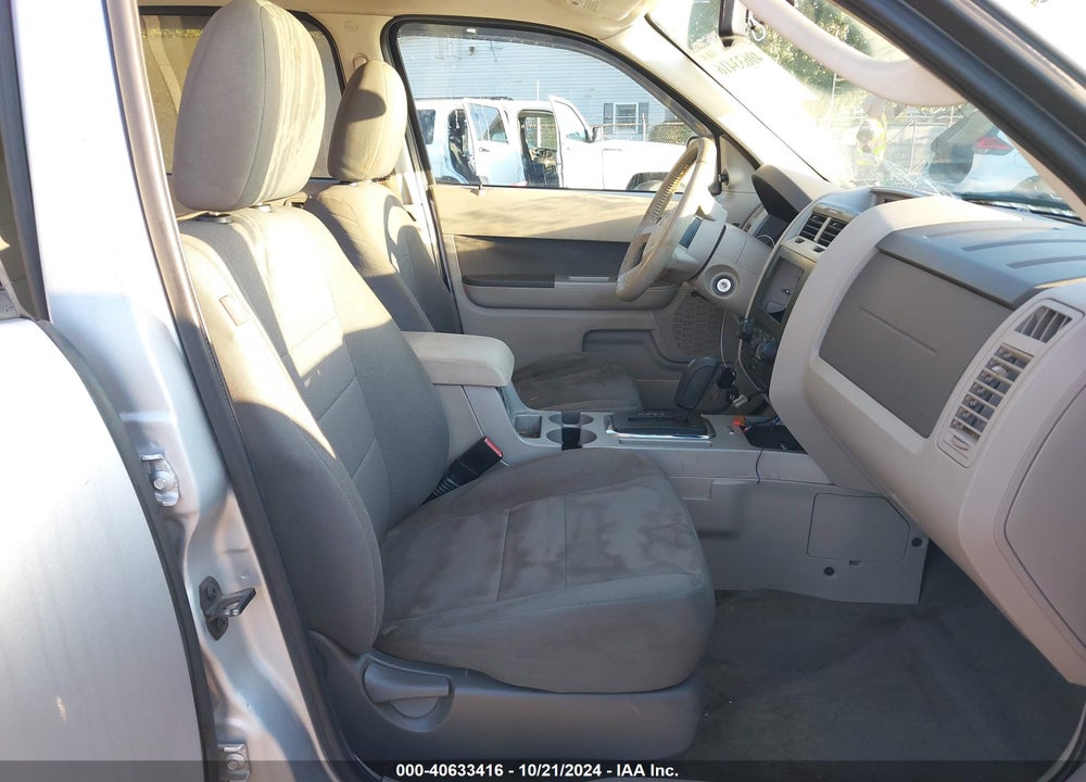 2010 FORD ESCAPE XLT VIN: 1FMCU0D78AKB00695