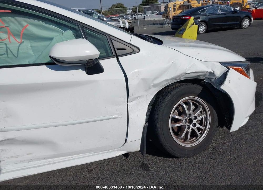 2022 TOYOTA COROLLA HYBRID LE VIN: JTDEAMDE4NJ051227