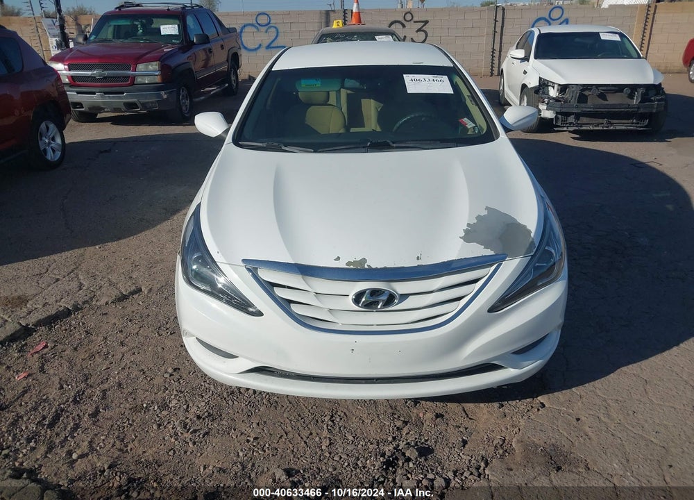 2013 HYUNDAI SONATA GLS VIN: 5NPEB4AC2DH690679
