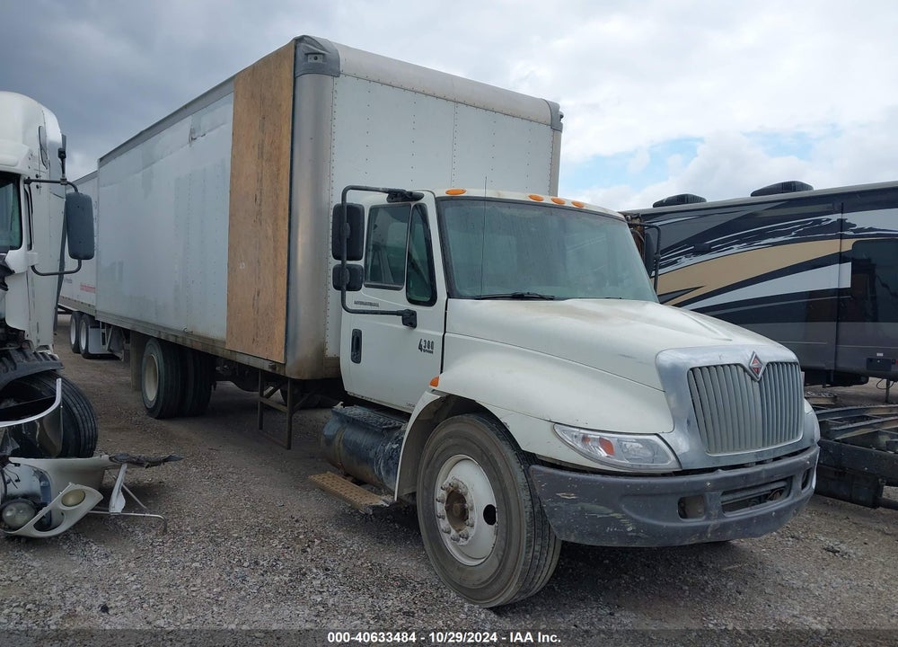 2006 INTERNATIONAL 4000 4300 VIN: 1HTMMAAM66H341865