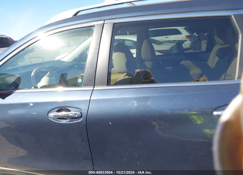 2015 NISSAN ROGUE SL VIN: 5N1AT2MT3FC756615