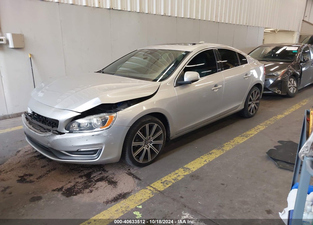 2015 VOLVO S60 T6 VIN: YV149MFB0F2318330