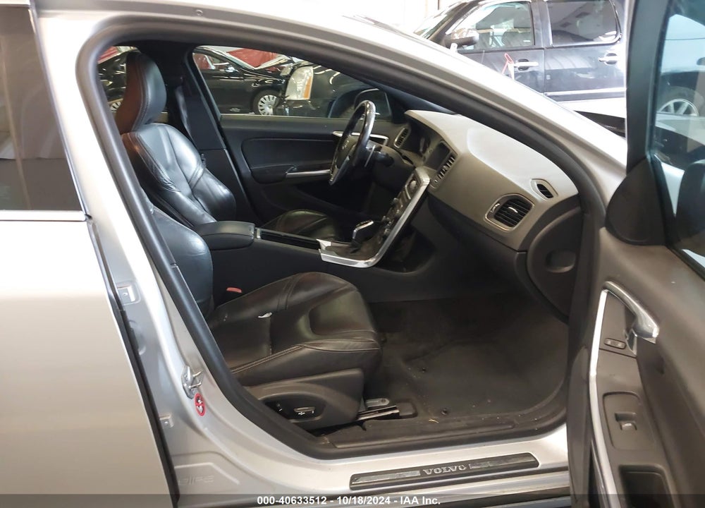 2015 VOLVO S60 T6 VIN: YV149MFB0F2318330