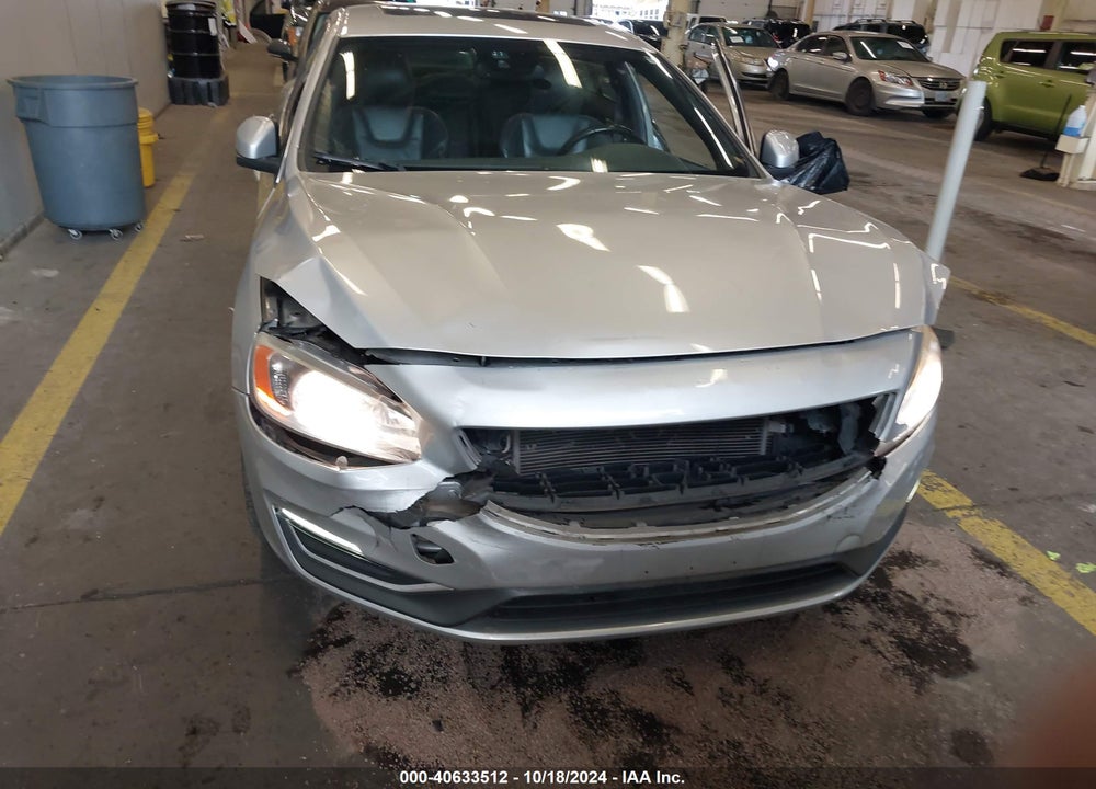 2015 VOLVO S60 T6 VIN: YV149MFB0F2318330