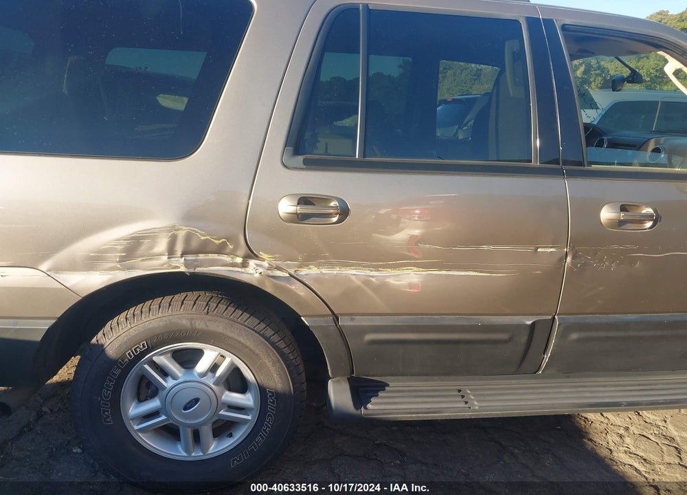 2003 FORD EXPEDITION XLT VIN: 1FMPU15L13LC08138