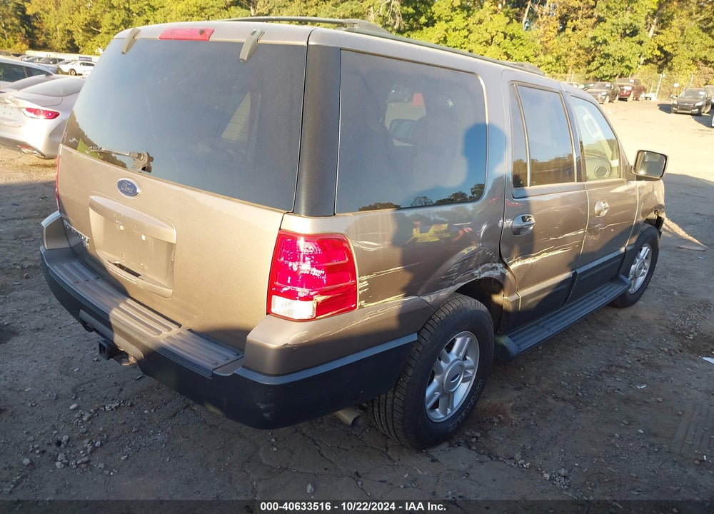 2003 FORD EXPEDITION XLT VIN: 1FMPU15L13LC08138