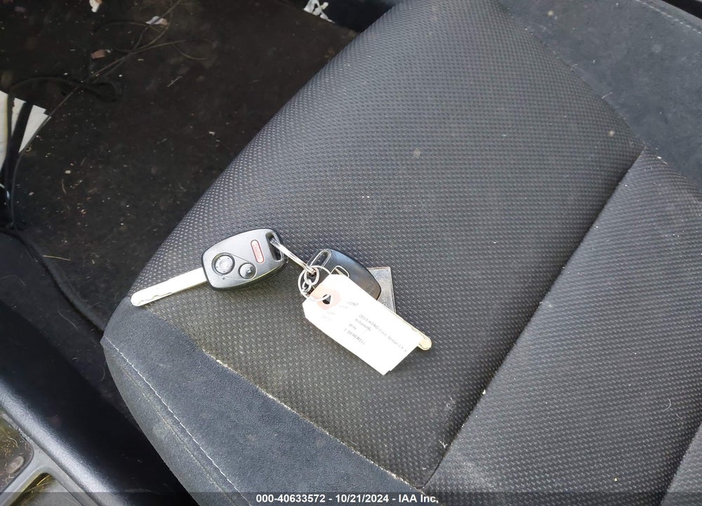 2010 HONDA CIVIC LX-S VIN: 19XFA1F66AE004698