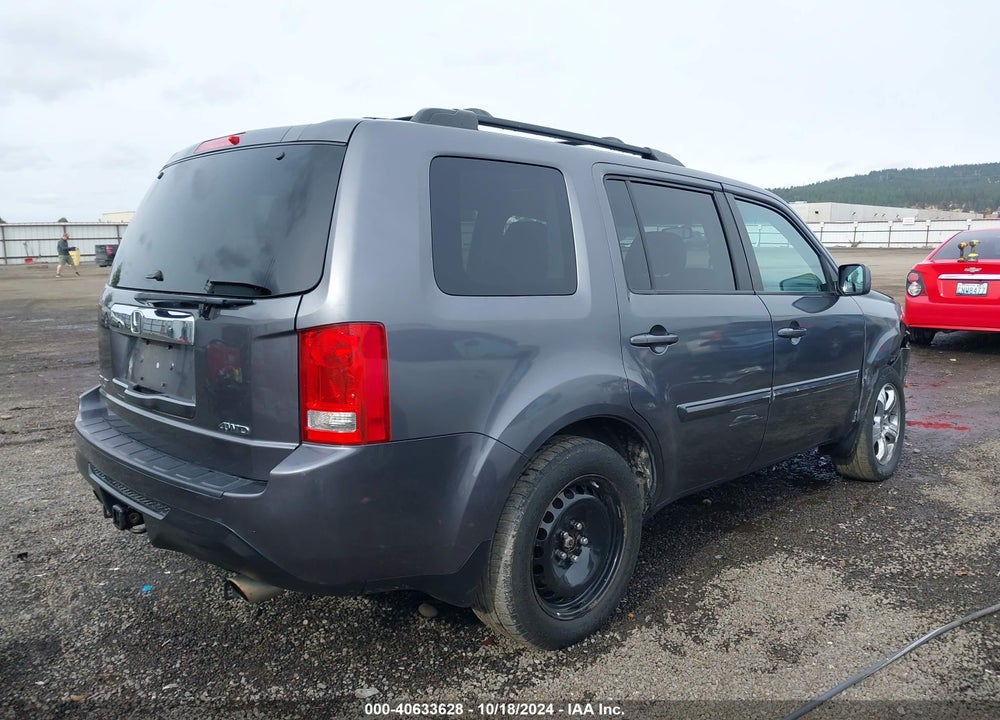 2015 HONDA PILOT EX-L VIN: 5FNYF4H59FB020170