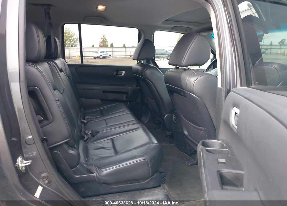 2015 HONDA PILOT EX-L VIN: 5FNYF4H59FB020170