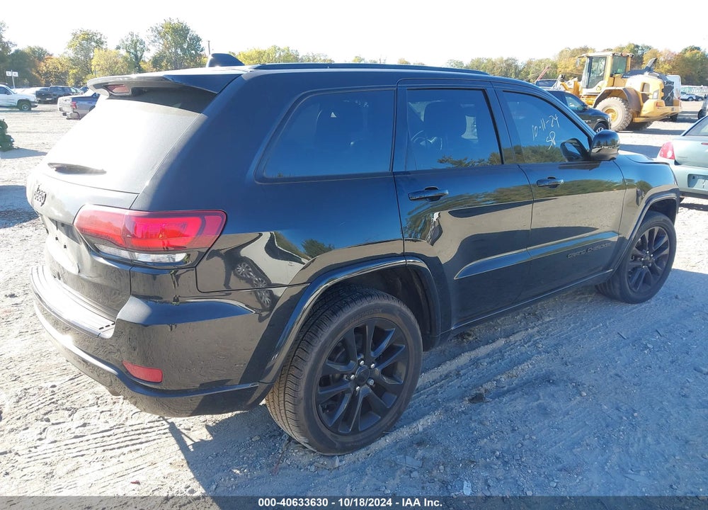 2017 JEEP GRAND CHEROKEE ALTITUDE 4X4 VIN: 1C4RJFAG2HC828662