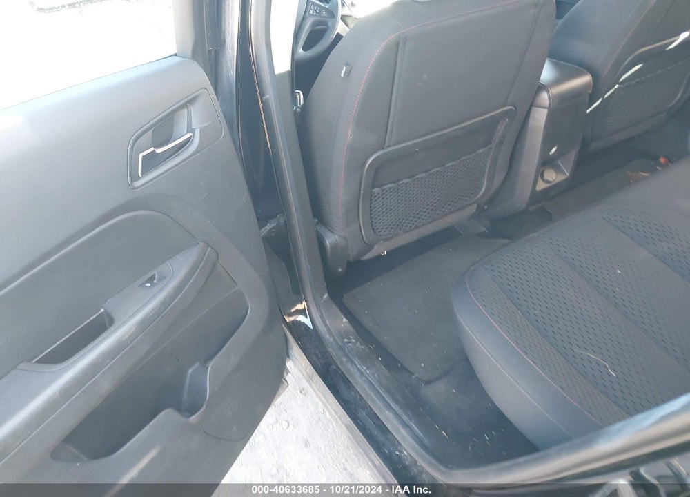 2015 CHEVROLET EQUINOX LS VIN: 2GNFLEEKXF6115219