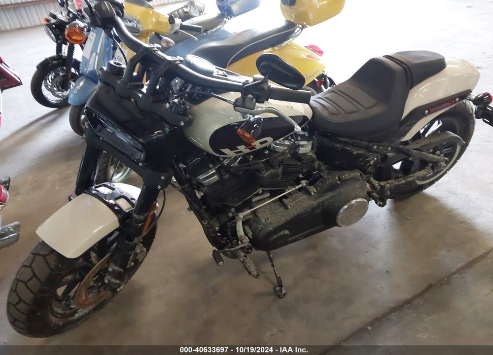 2022 HARLEY-DAVIDSON FXFBS VIN: 1HD1YLK10NB038732