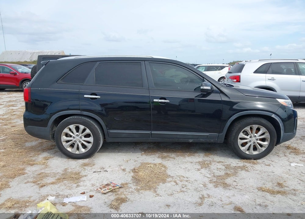 2015 KIA SORENTO EX V6 VIN: 5XYKU4A78FG584733