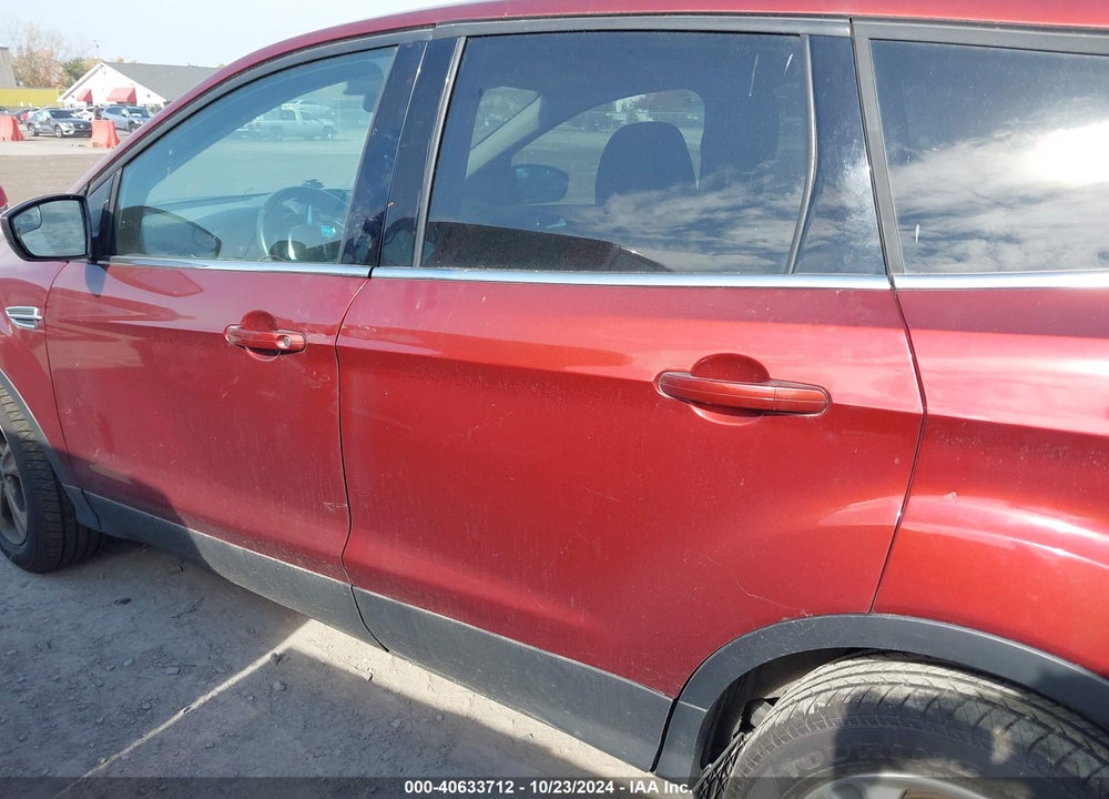 2015 FORD ESCAPE SE VIN: 1FMCU9G92FUC33675