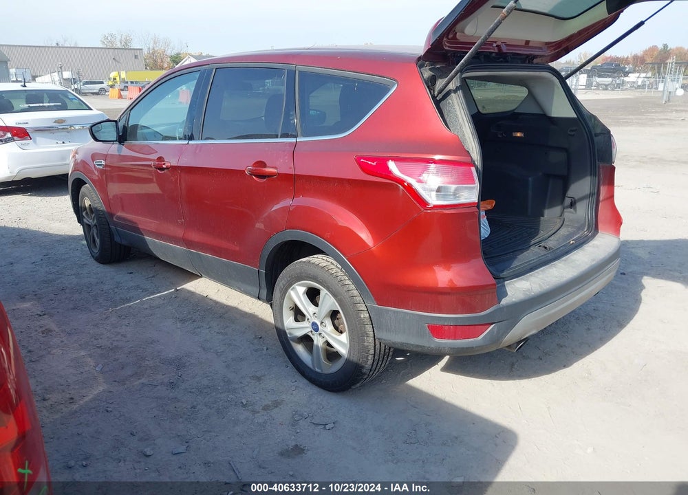 2015 FORD ESCAPE SE VIN: 1FMCU9G92FUC33675