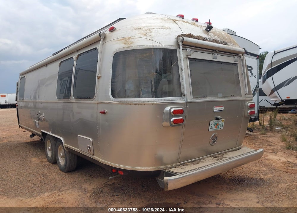 2023 AIRSTREAM INTL27FBQU VIN: 1STTFYL23PJ564349