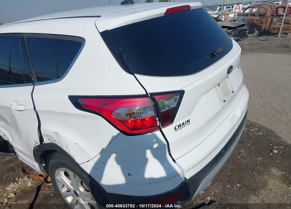 2017 FORD ESCAPE SE VIN: 1FMCU0GDXHUE75777