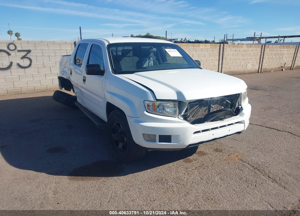 2013 HONDA RIDGELINE RT VIN: 5FPYK1F28DB016568