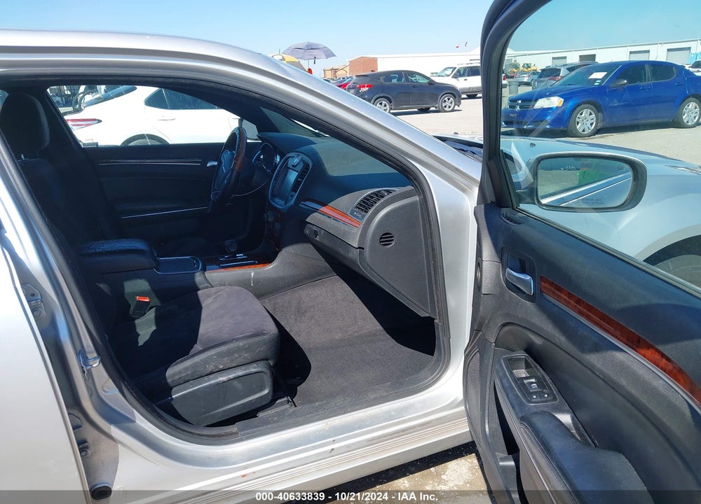 2012 CHRYSLER 300 VIN: 2C3CCAAG1CH175660