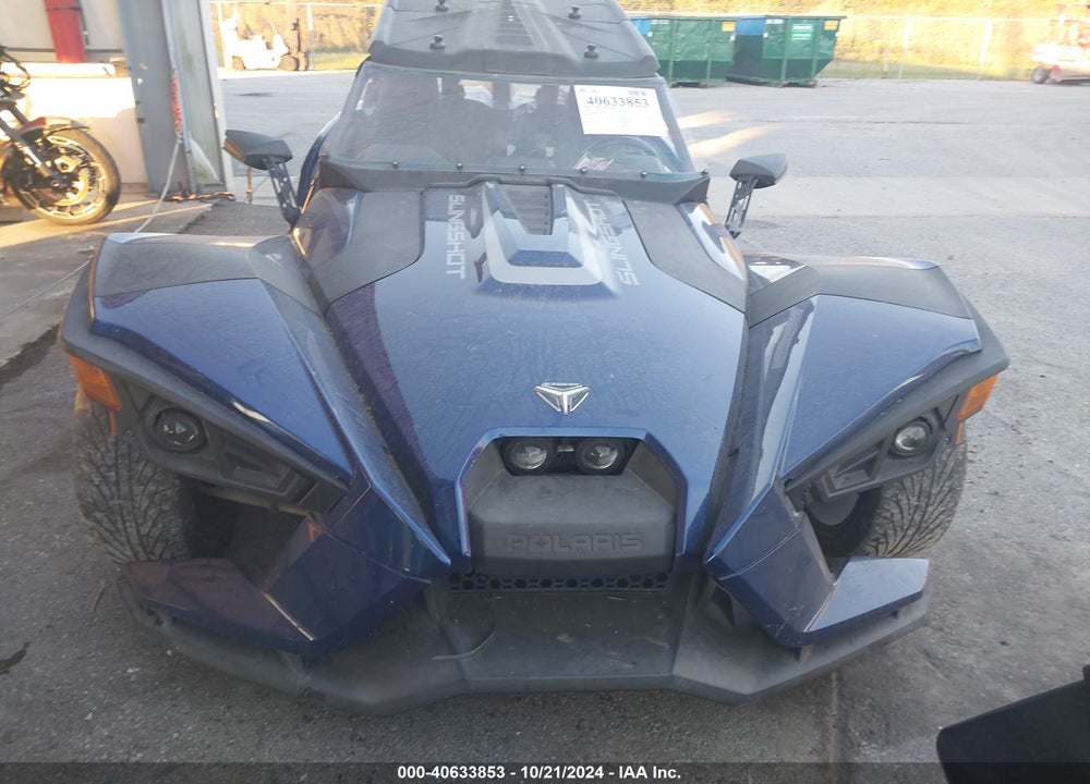 2018 POLARIS SLINGSHOT SL VIN: 57XAAPFA4J8129136