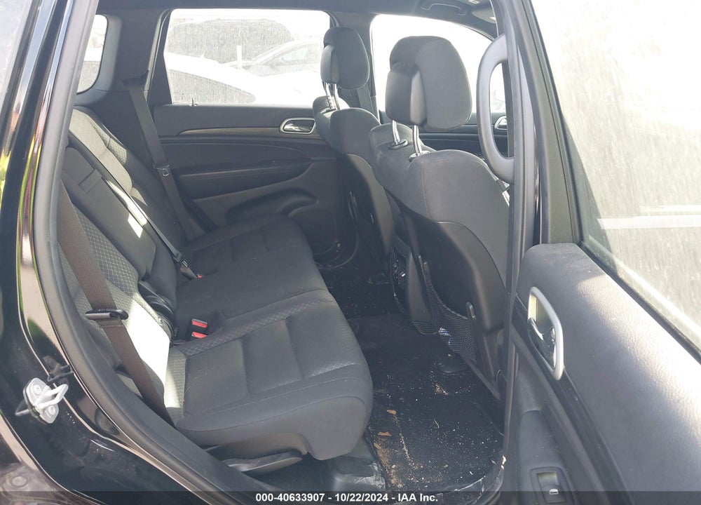 2019 JEEP GRAND CHEROKEE LAREDO E 4X2 VIN: 1C4RJEAG1KC811160