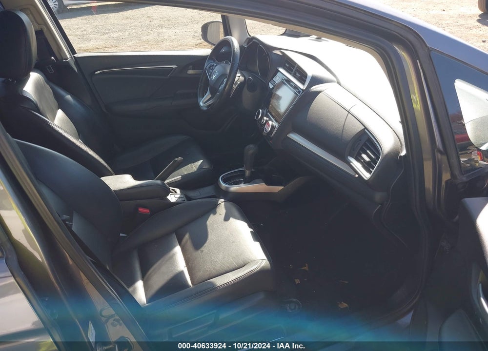 2015 HONDA FIT EX/EX-L VIN: 3HGGK5H86FM710589