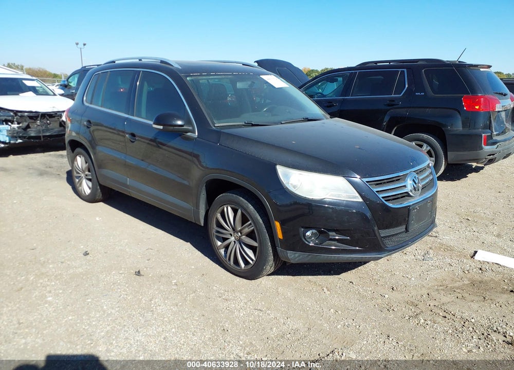 2010 VOLKSWAGEN TIGUAN SE VIN: WVGBV7AX5AW507999