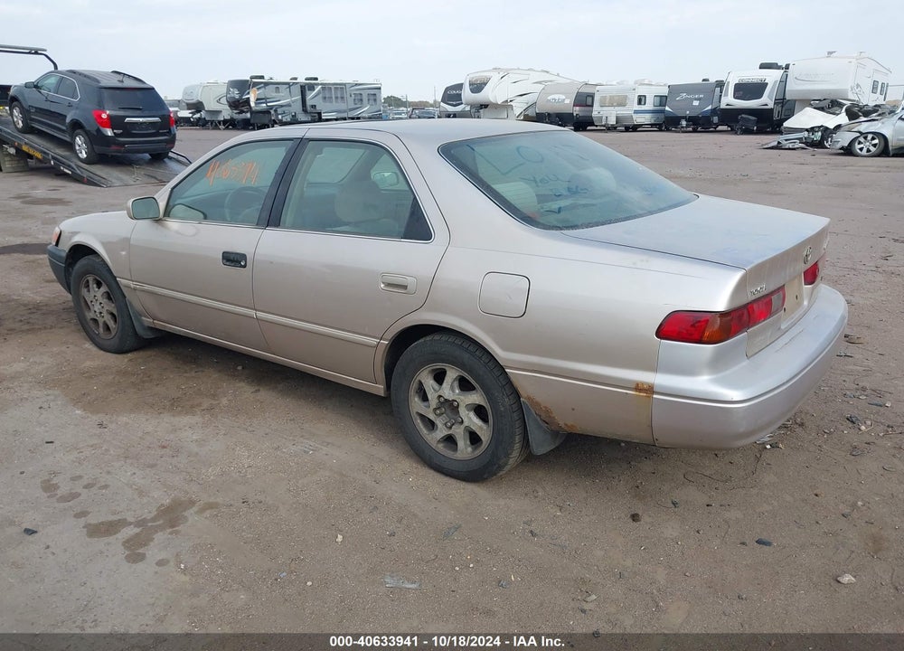 1999 TOYOTA CAMRY LE V6 VIN: 4T1BF22K0XU933848
