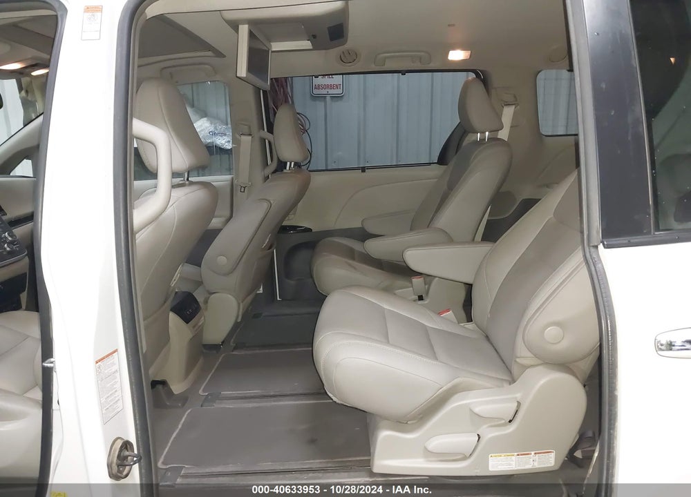 2019 TOYOTA SIENNA XLE PREMIUM 7 PASSENGER VIN: 5TDDZ3DC5KS223244