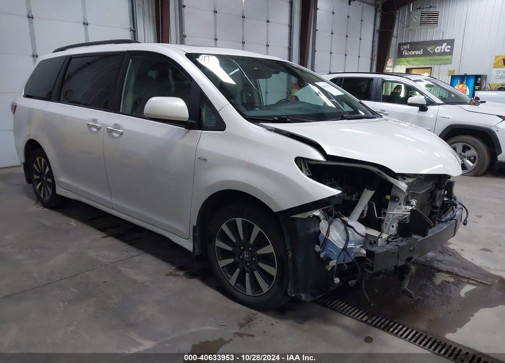 2019 TOYOTA SIENNA XLE PREMIUM 7 PASSENGER VIN: 5TDDZ3DC5KS223244