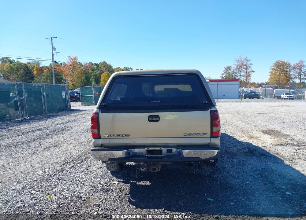 2004 CHEVROLET SILVERADO 1500 LS VIN: 1GCEK19T74E357493
