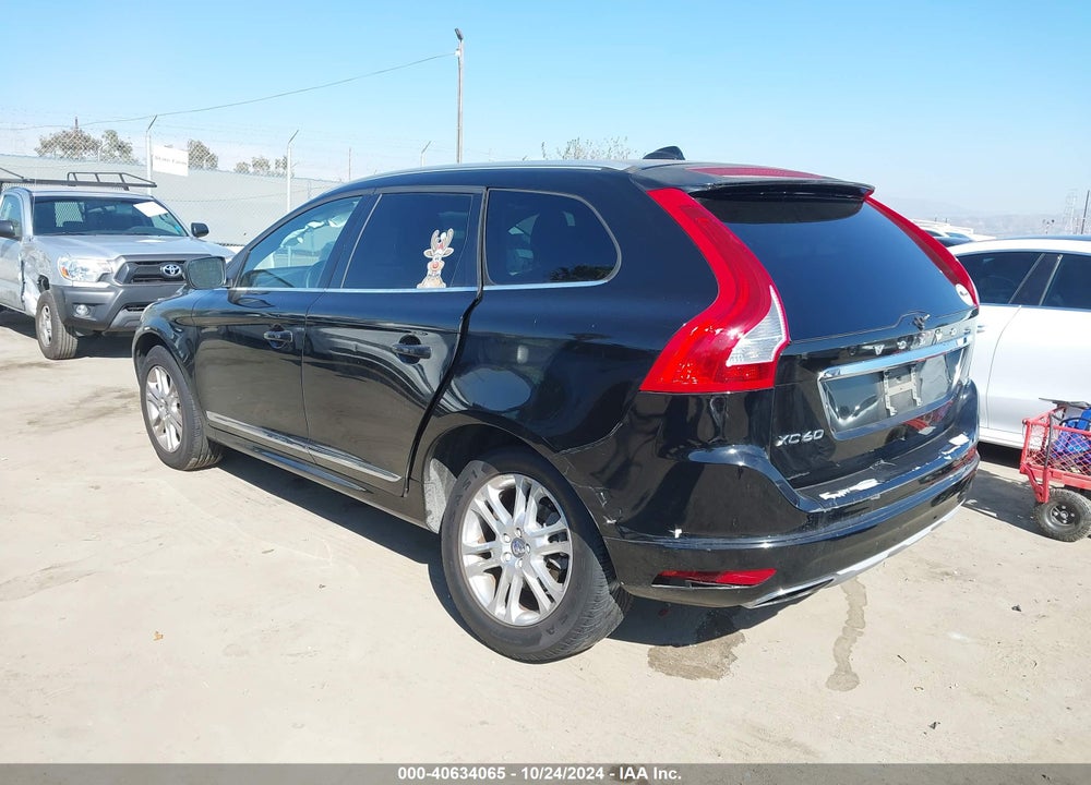 2016 VOLVO XC60 T5 DRIVE-E PLATINUM VIN: YV440MDM7G2783268