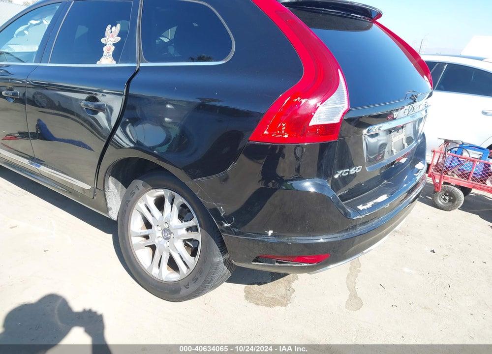 2016 VOLVO XC60 T5 DRIVE-E PLATINUM VIN: YV440MDM7G2783268