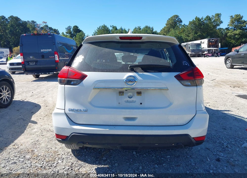 2017 NISSAN ROGUE S VIN: KNMAT2MT6HP560166