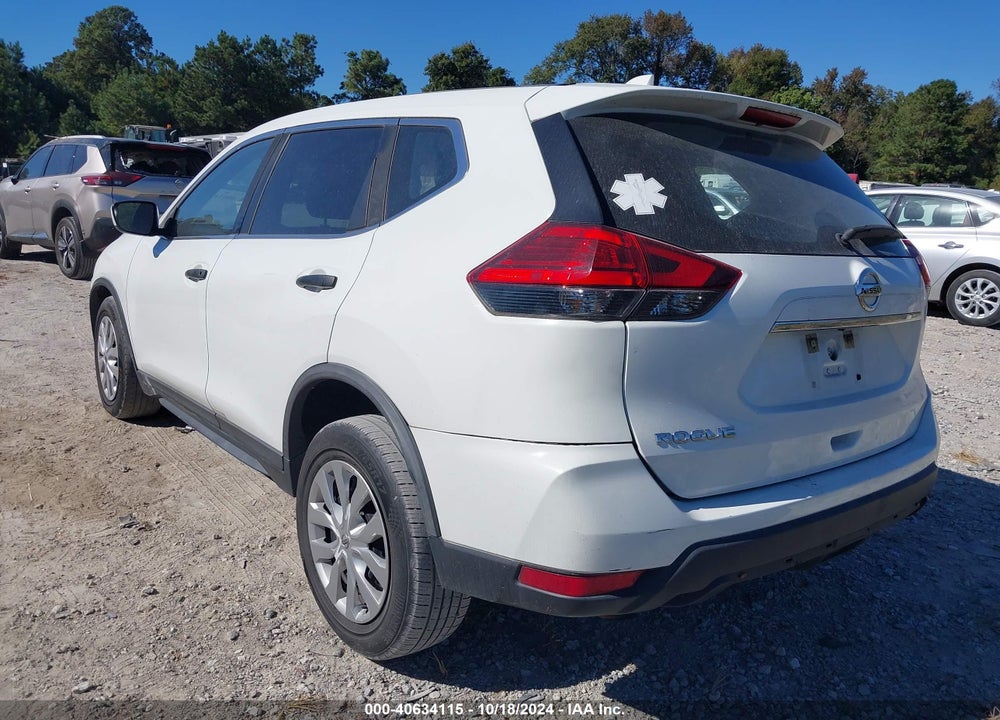 2017 NISSAN ROGUE S VIN: KNMAT2MT6HP560166
