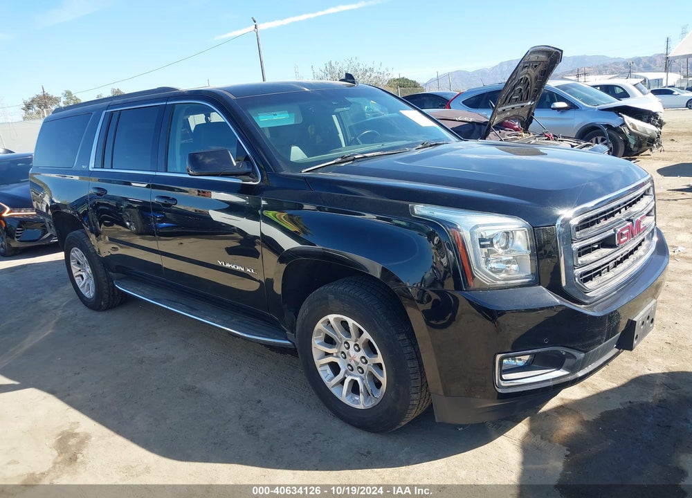 2018 GMC YUKON XL SLT VIN: 1GKS1GKC5JR208429