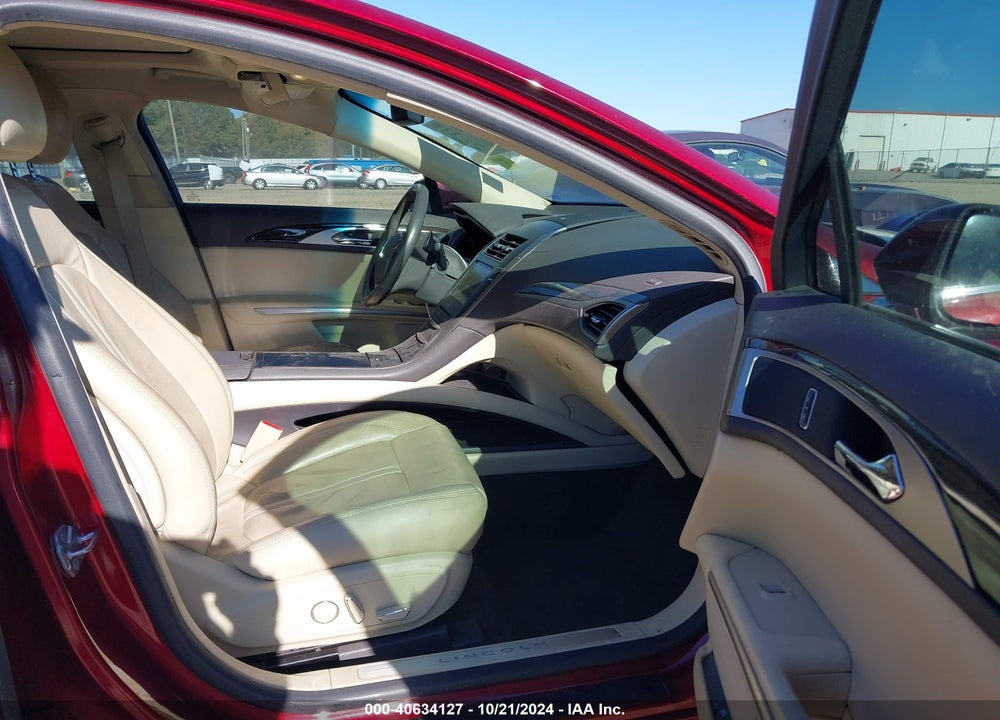 2014 LINCOLN MKZ VIN: 3LN6L2GK3ER832262