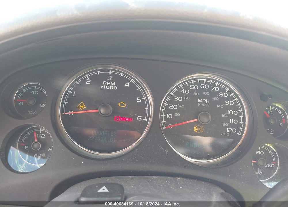 2007 CHEVROLET TAHOE LS VIN: 1GNFK13007J225794