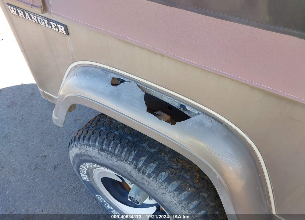 1990 JEEP WRANGLER / YJ SAHARA VIN: 2J4FY49T5LJ529468