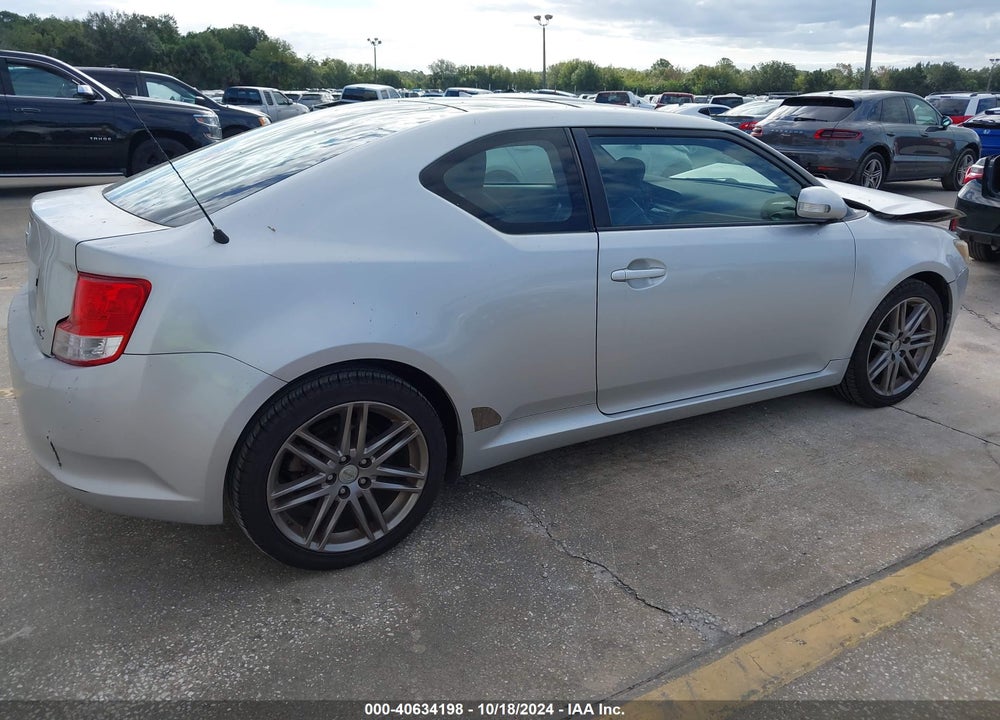 2011 SCION TC VIN: JTKJF5C79B3015504