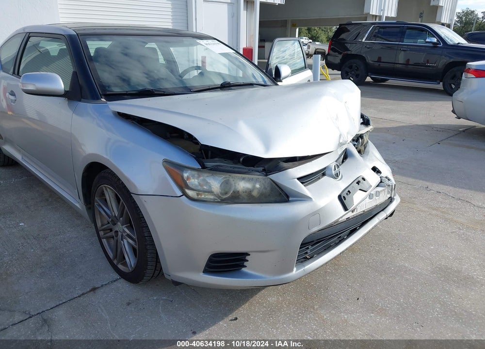 2011 SCION TC VIN: JTKJF5C79B3015504