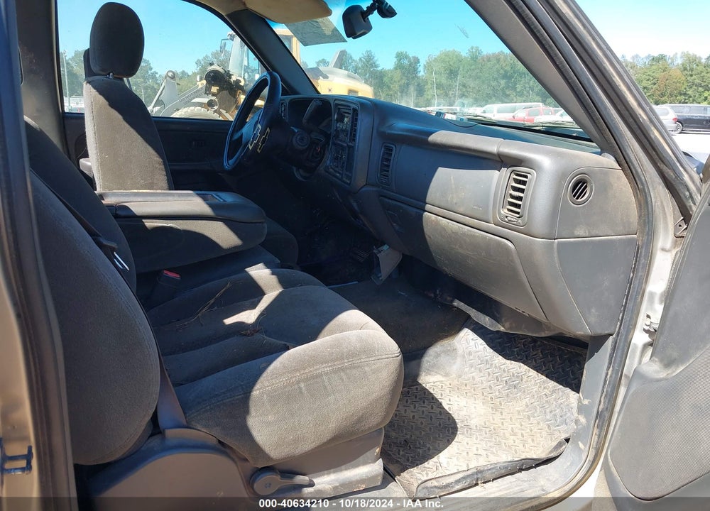 2003 CHEVROLET SILVERADO 1500 LS VIN: 1GCEK14V43Z272174