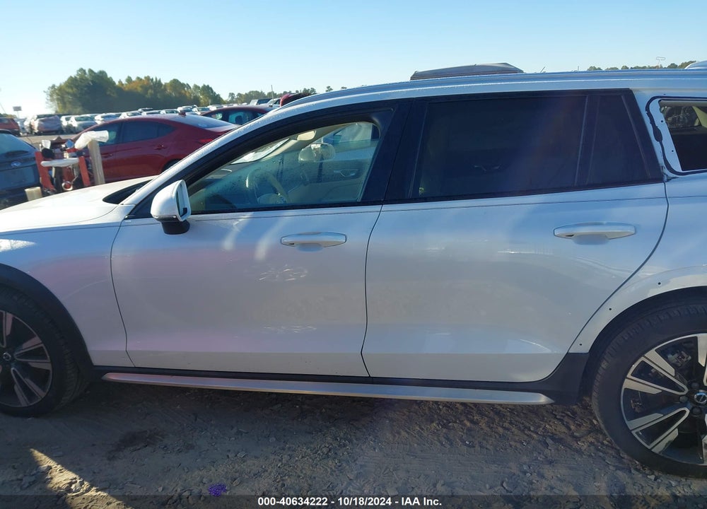 2022 VOLVO V60 CROSS COUNTRY T5 VIN: YV4102WK6N1088785