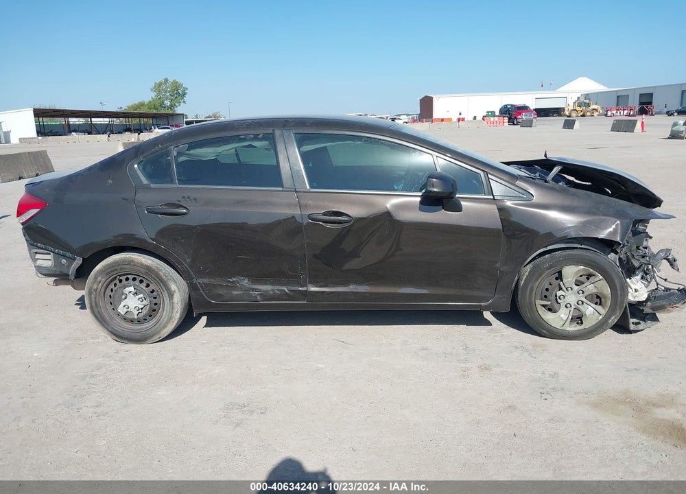 2013 HONDA CIVIC LX VIN: 2HGFB2F58DH587537